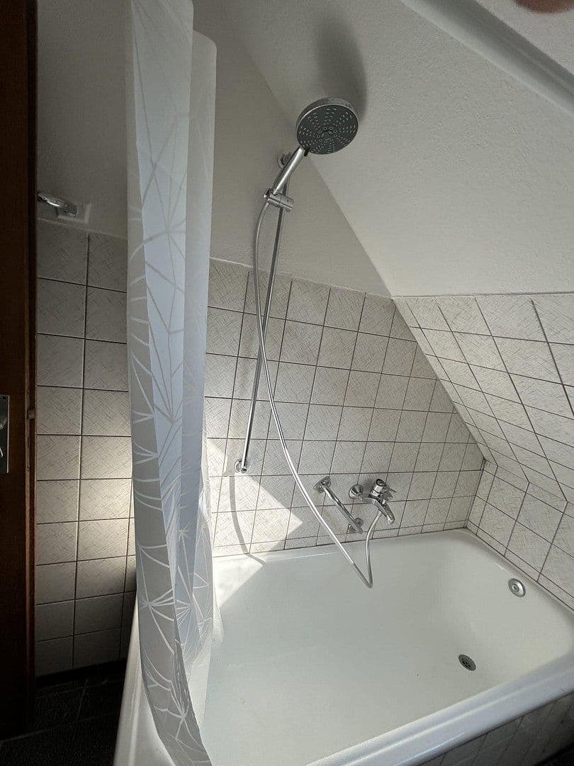 Prodej domu 260 m², pozemek 2.052 m², Niedereschach, Bádensko-Württembersko Prodej domu 260 m², pozemek 2.052 m², Niedereschach, Bádensko-Württembersko