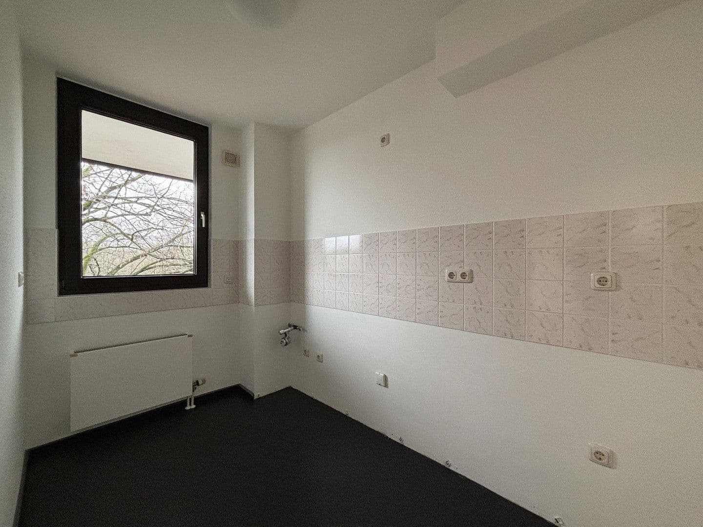 Pronájem bytu 2+1 61 m², Köln, Severní Porýní-Vestfálsko Pronájem bytu 2+1 61 m², Köln, Severní Porýní-Vestfálsko