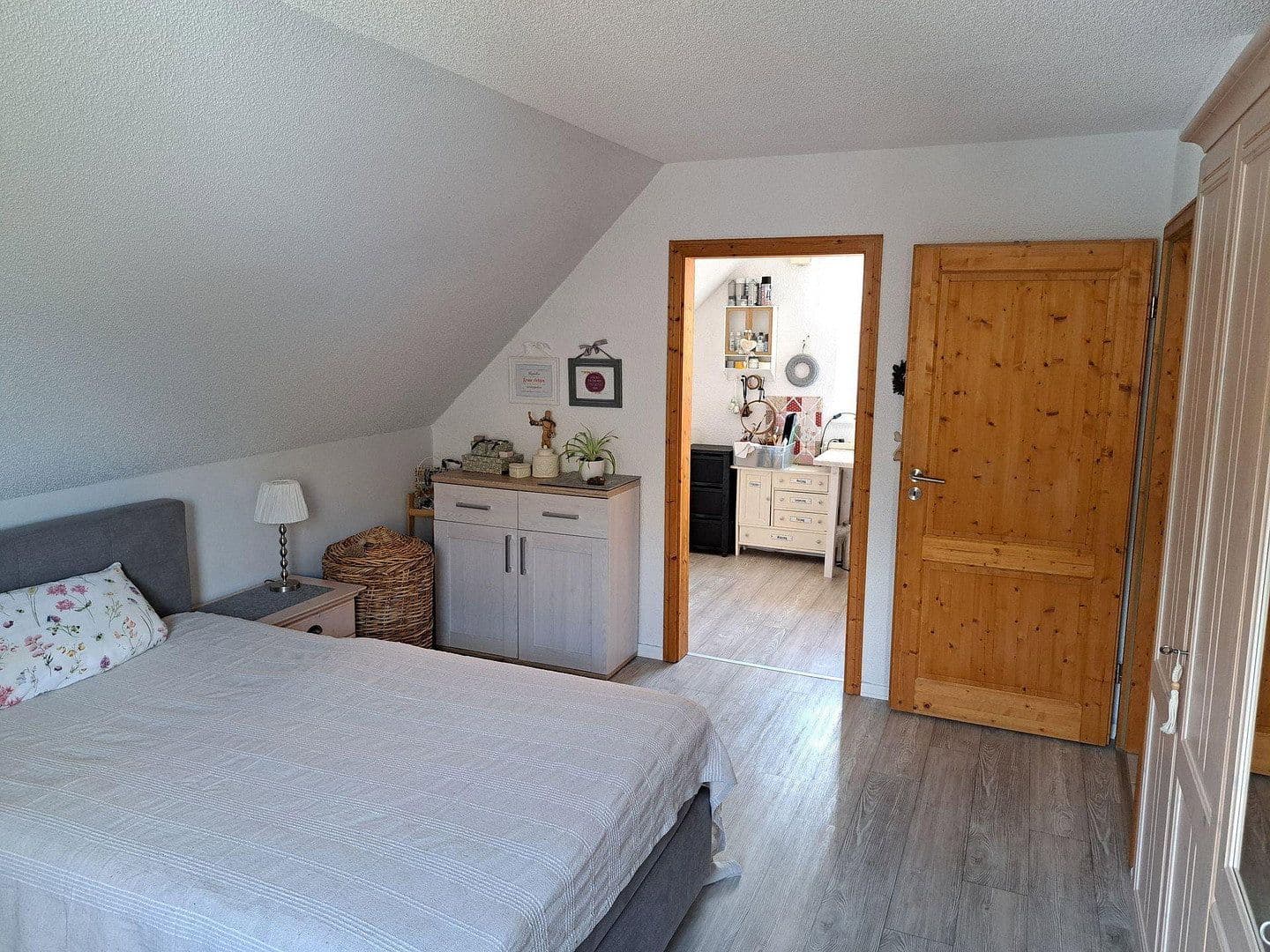 Prodej domu 89 m², pozemek 518 m², Ruppichteroth, Severní Porýní-Vestfálsko Prodej domu 89 m², pozemek 518 m², Ruppichteroth, Severní Porýní-Vestfálsko