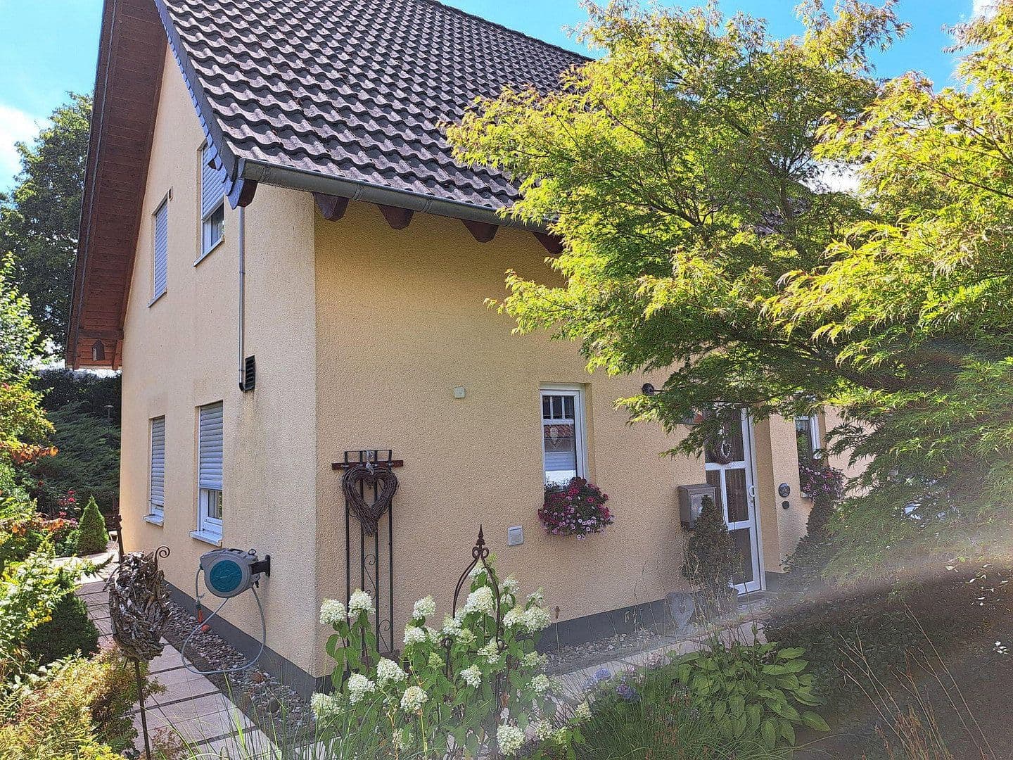 Prodej domu 89 m², pozemek 518 m², Ruppichteroth, Severní Porýní-Vestfálsko Prodej domu 89 m², pozemek 518 m², Ruppichteroth, Severní Porýní-Vestfálsko