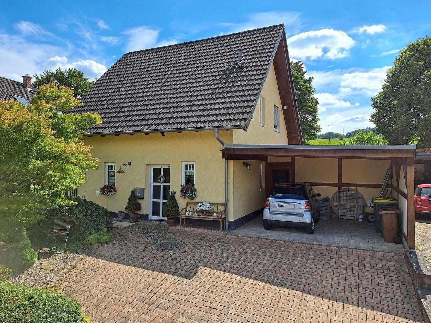 Prodej domu 89 m², pozemek 518 m², Ruppichteroth, Severní Porýní-Vestfálsko Prodej domu 89 m², pozemek 518 m², Ruppichteroth, Severní Porýní-Vestfálsko