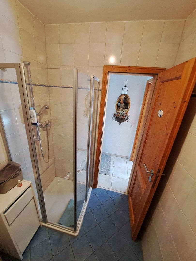 Prodej domu 89 m², pozemek 518 m², Ruppichteroth, Severní Porýní-Vestfálsko Prodej domu 89 m², pozemek 518 m², Ruppichteroth, Severní Porýní-Vestfálsko