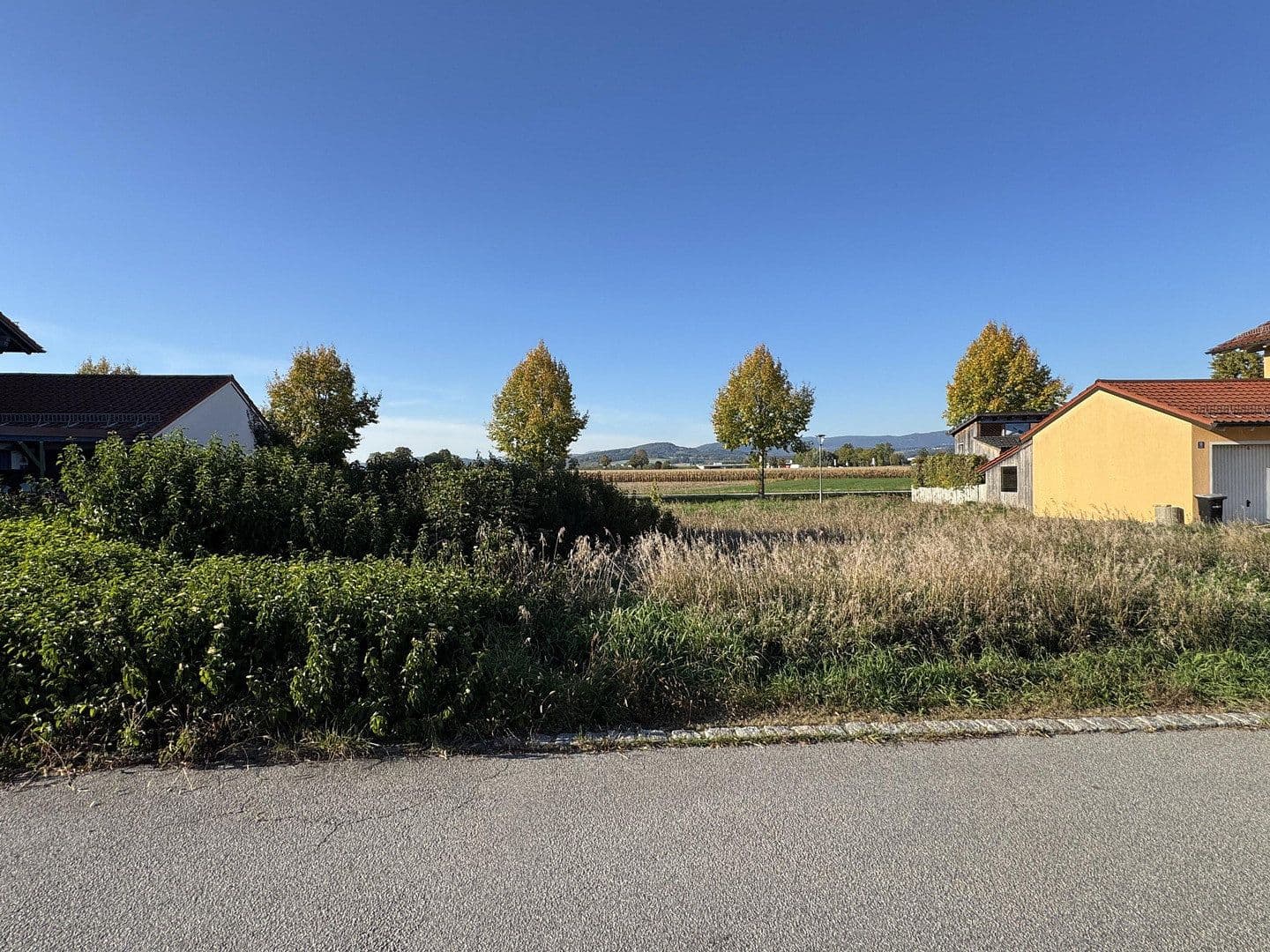 Prodej pozemku 737 m², Rachelstr. 11, Hengersberg, Bavorsko Prodej pozemku 737 m², Rachelstr. 11, Hengersberg, Bavorsko