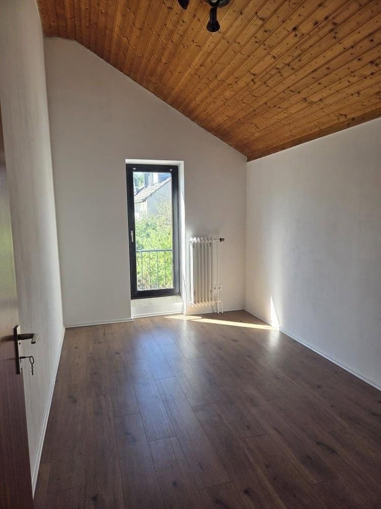Prodej domu 103 m², pozemek 174 m², Bonn, Severní Porýní-Vestfálsko Prodej domu 103 m², pozemek 174 m², Bonn, Severní Porýní-Vestfálsko