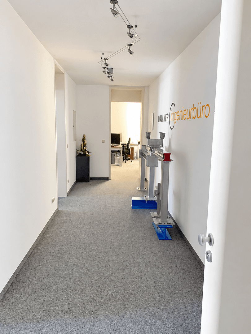 Pronájem kanceláře 100 m², Mehringer Str. 12, Burghausen, Bavorsko Pronájem kanceláře 100 m², Mehringer Str. 12, Burghausen, Bavorsko