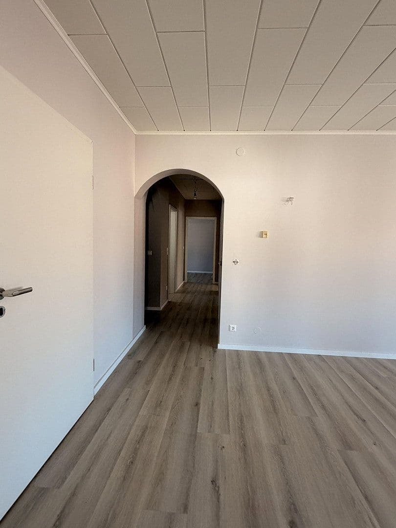 Pronájem bytu 4+kk 127 m², Römerberg, Porýní-Falc Pronájem bytu 4+kk 127 m², Römerberg, Porýní-Falc