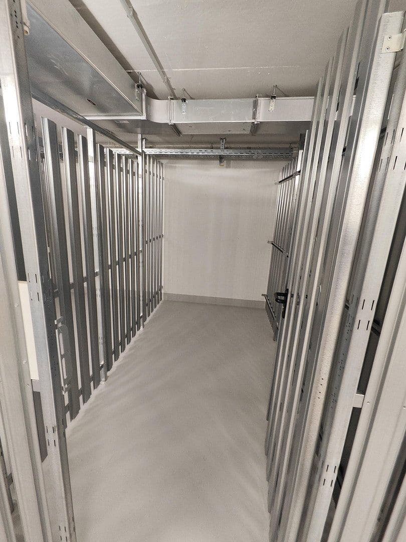 Pronájem bytu 1+1 34 m², Lilli-Kurowski-Straße 11, München, Bavorsko Pronájem bytu 1+1 34 m², Lilli-Kurowski-Straße 11, München, Bavorsko