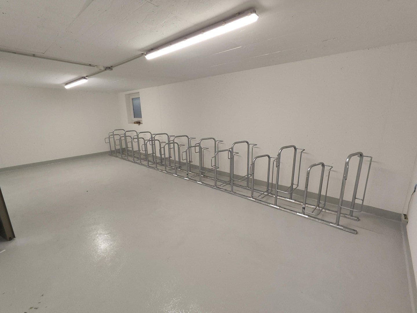 Pronájem bytu 1+1 34 m², Lilli-Kurowski-Straße 11, München, Bavorsko Pronájem bytu 1+1 34 m², Lilli-Kurowski-Straße 11, München, Bavorsko