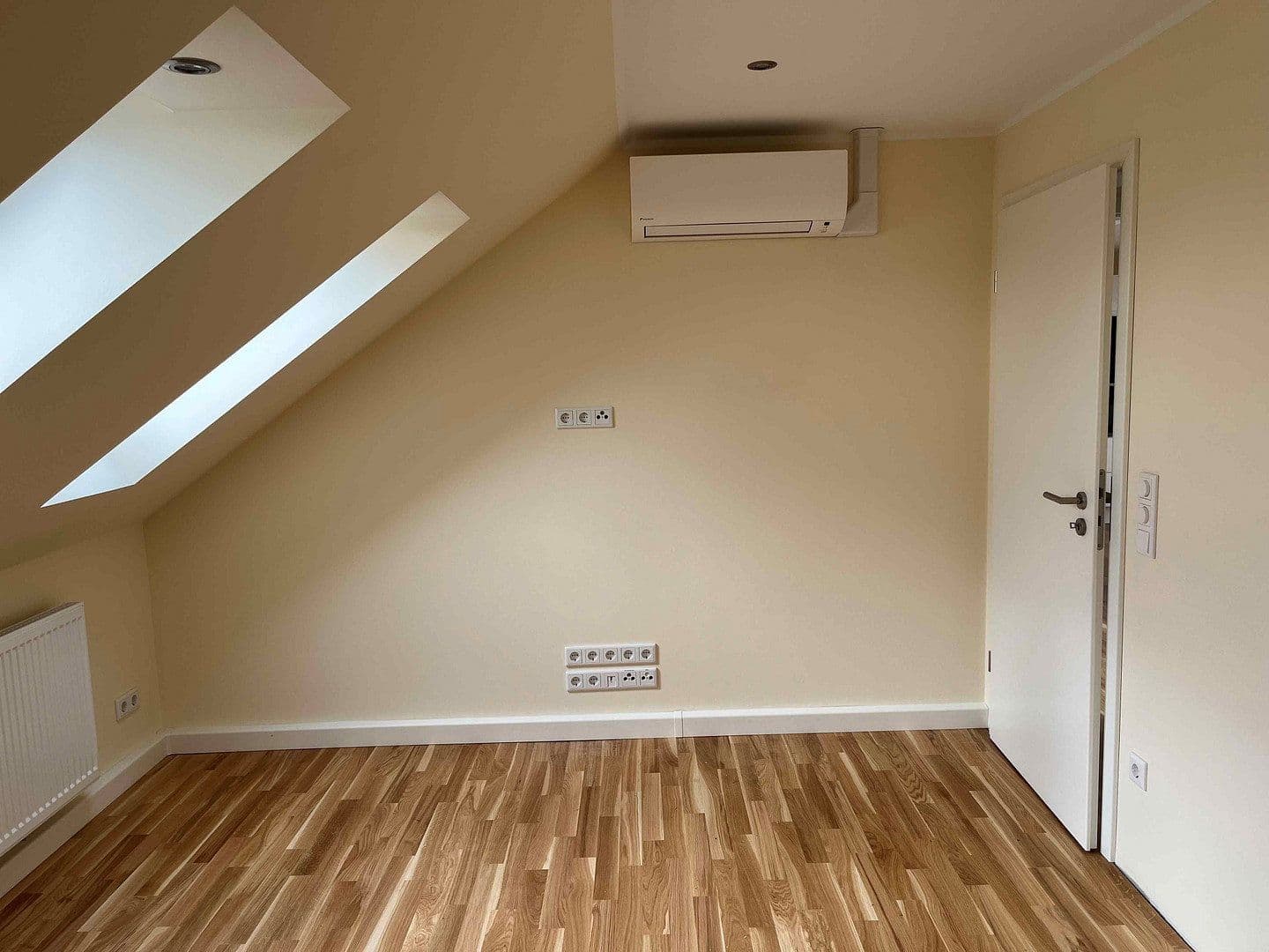 Prodej domu 309 m², pozemek 507 m², Recklinghausen, Severní Porýní-Vestfálsko Prodej domu 309 m², pozemek 507 m², Recklinghausen, Severní Porýní-Vestfálsko