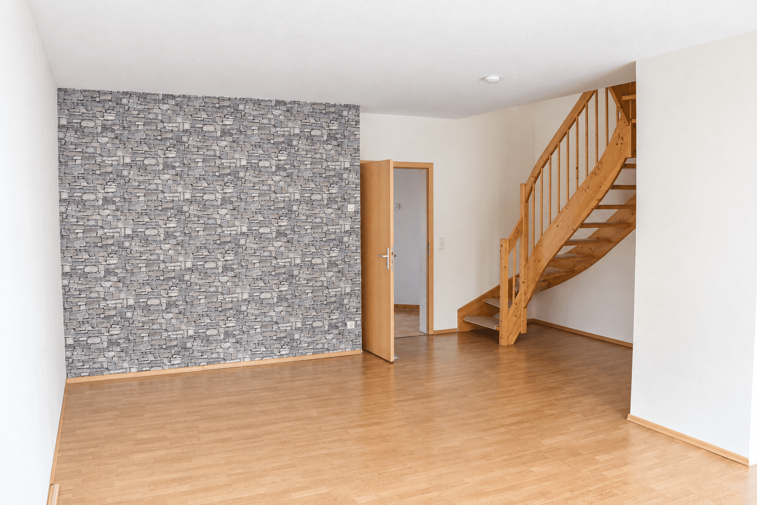 Prodej domu 114 m², pozemek 193 m², Magdeburg, Sasko-Anhaltsko Prodej domu 114 m², pozemek 193 m², Magdeburg, Sasko-Anhaltsko