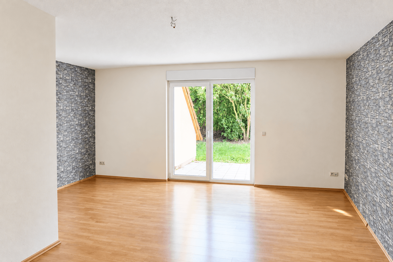 Prodej domu 114 m², pozemek 193 m², Magdeburg, Sasko-Anhaltsko Prodej domu 114 m², pozemek 193 m², Magdeburg, Sasko-Anhaltsko