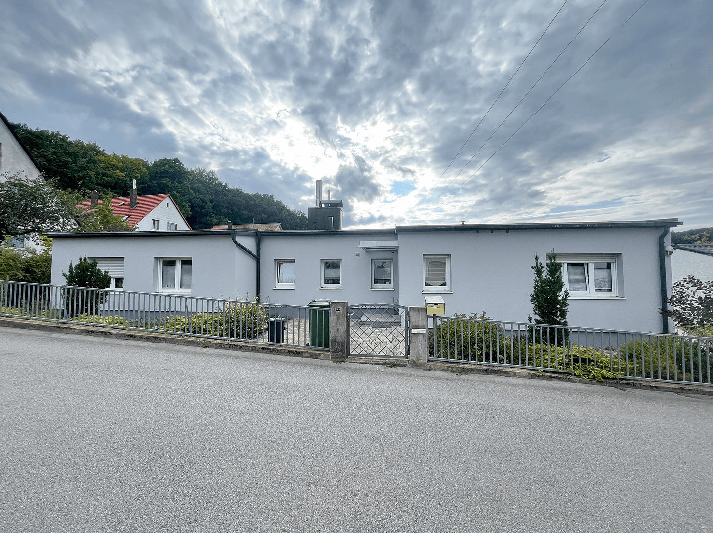 Prodej domu 148 m², pozemek 966 m², Gartenweg 3, Nittendorf, Bavorsko Prodej domu 148 m², pozemek 966 m², Gartenweg 3, Nittendorf, Bavorsko