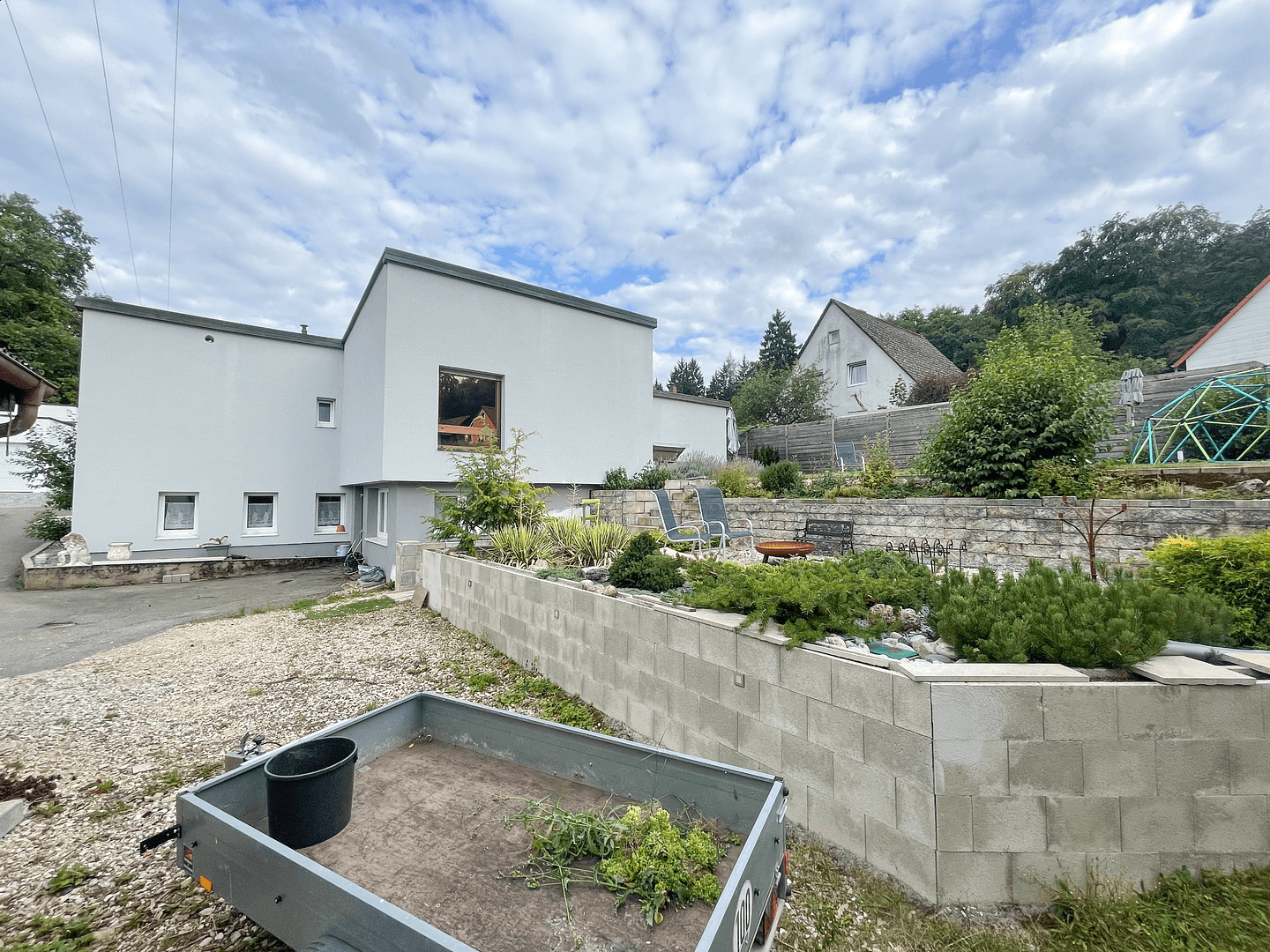 Prodej domu 148 m², pozemek 966 m², Gartenweg 3, Nittendorf, Bavorsko Prodej domu 148 m², pozemek 966 m², Gartenweg 3, Nittendorf, Bavorsko