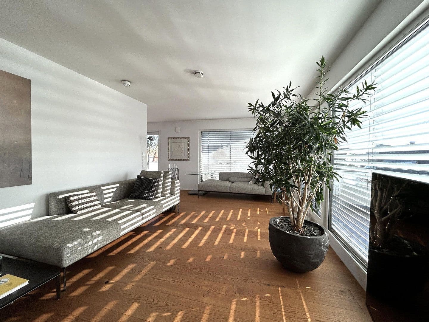 Prodej bytu 4+kk 151 m², Kirchheim unter Teck, Bádensko-Württembersko Prodej bytu 4+kk 151 m², Kirchheim unter Teck, Bádensko-Württembersko