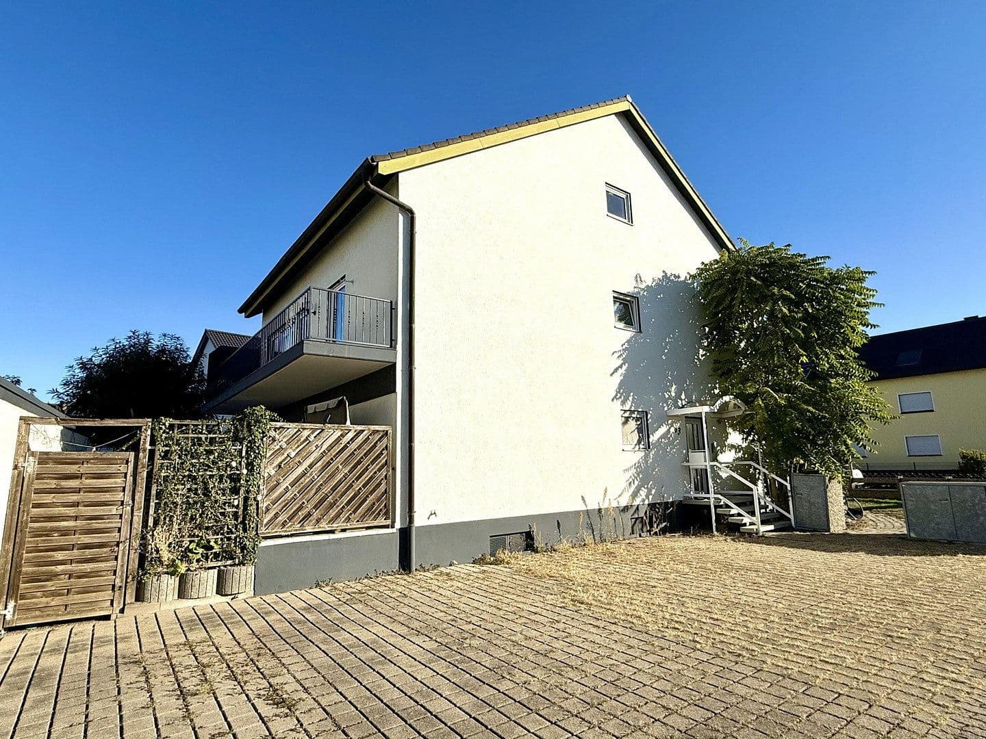 Prodej bytu 3+1 68 m², Speyer, Porýní-Falc Prodej bytu 3+1 68 m², Speyer, Porýní-Falc