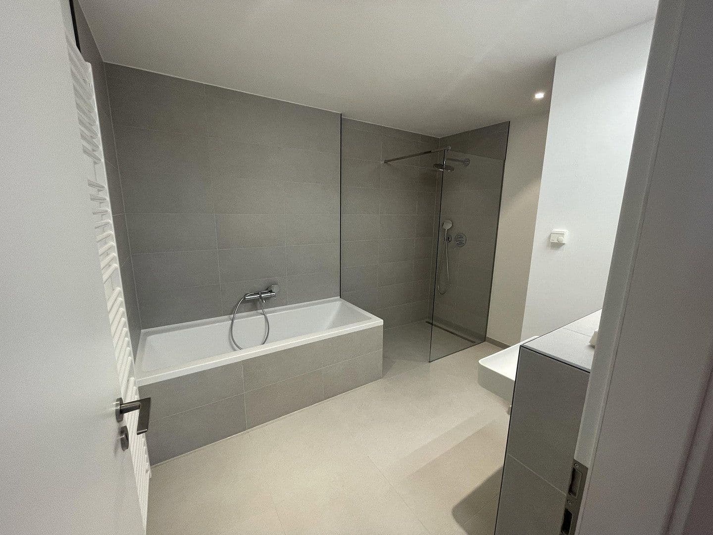 Prodej bytu 3+1 94 m², Frankfurt am Main, Hessen Prodej bytu 3+1 94 m², Frankfurt am Main, Hessen