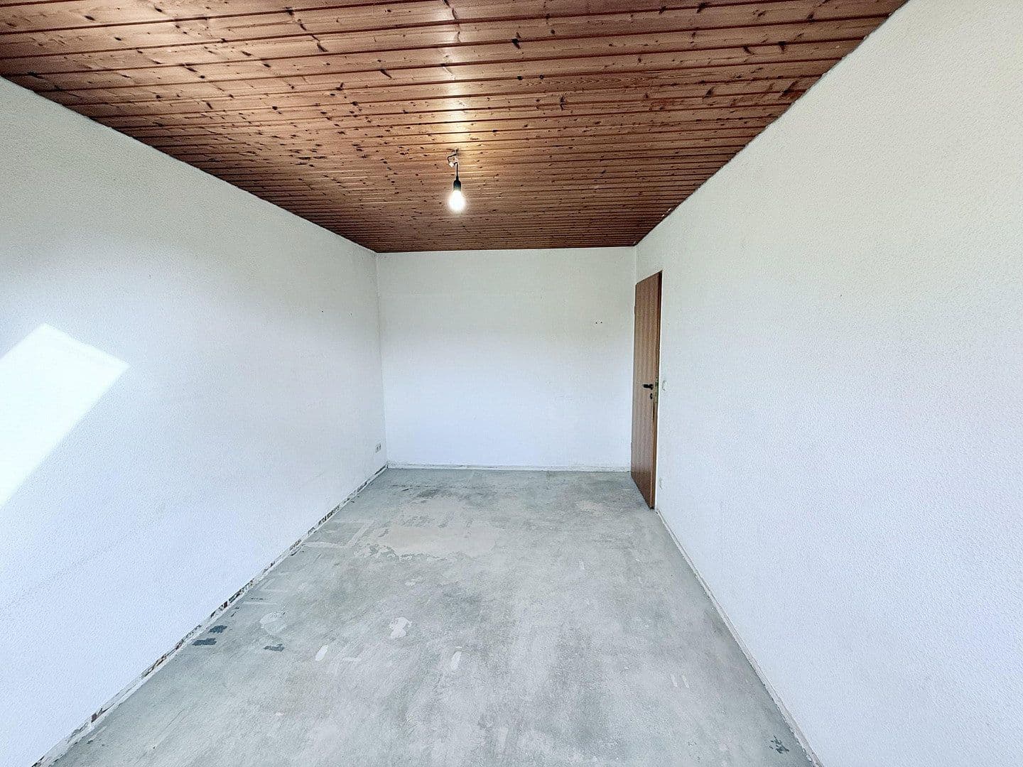 Prodej domu 113 m², pozemek 252 m², Essen, Severní Porýní-Vestfálsko Prodej domu 113 m², pozemek 252 m², Essen, Severní Porýní-Vestfálsko