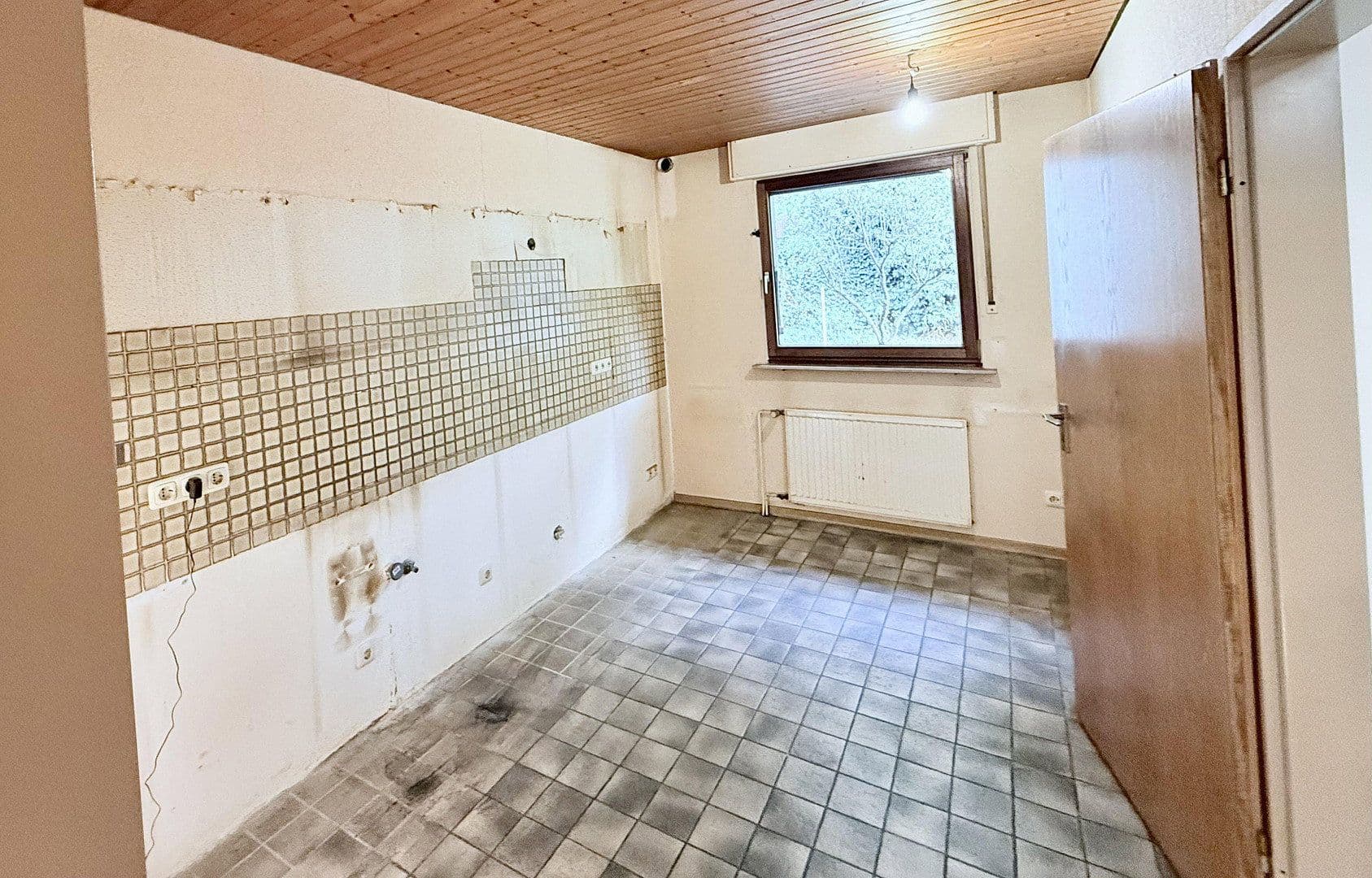 Prodej domu 113 m², pozemek 252 m², Essen, Severní Porýní-Vestfálsko Prodej domu 113 m², pozemek 252 m², Essen, Severní Porýní-Vestfálsko