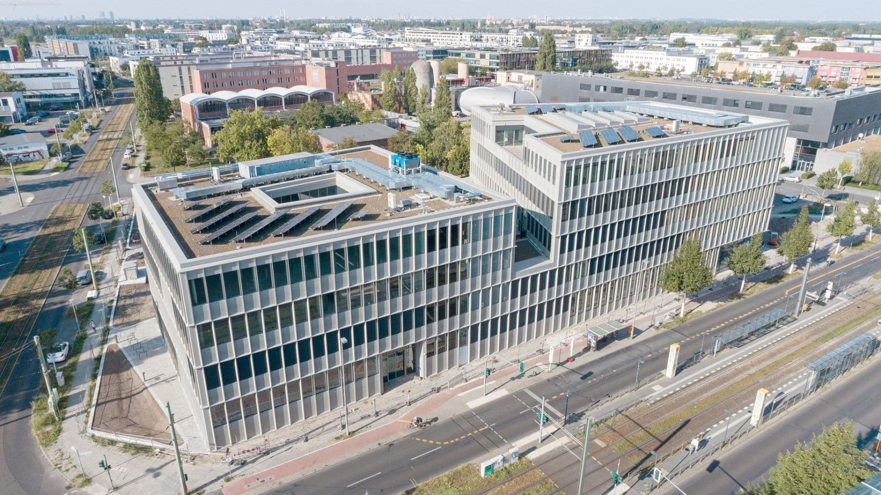 Pronájem kanceláře 1.400 m², Rudower Chaussee 28, Berlin, Berlín Pronájem kanceláře 1.400 m², Rudower Chaussee 28, Berlin, Berlín