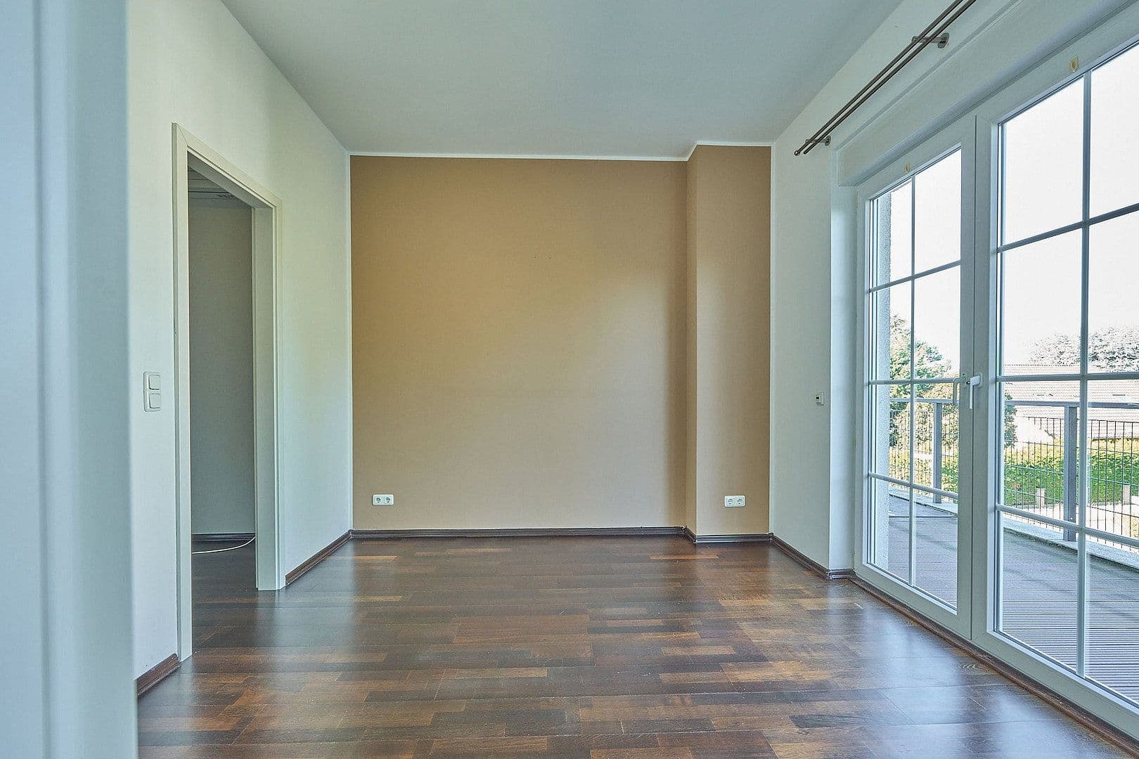 Prodej bytu 3+1 99 m², Berlin, Berlín Prodej bytu 3+1 99 m², Berlin, Berlín