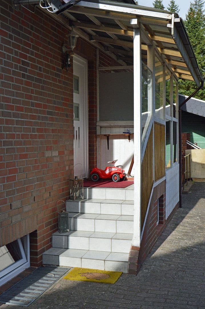 Prodej domu 194 m², pozemek 1.019 m², Finkenstraße 3 & 3a, Neuenkirchen, Dolní Sasko Prodej domu 194 m², pozemek 1.019 m², Finkenstraße 3 & 3a, Neuenkirchen, Dolní Sasko