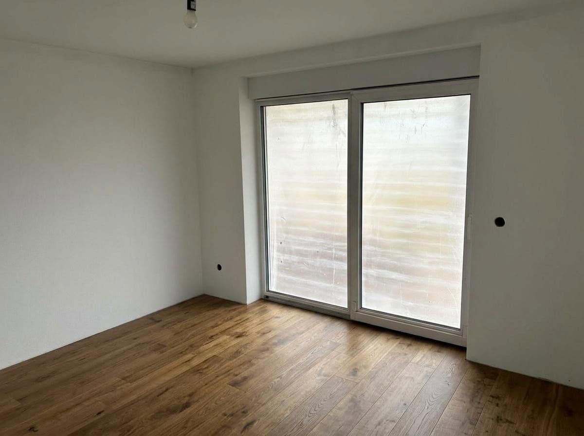 Pronájem bytu 3+1 108 m², Oberschwarzach, Bavorsko Pronájem bytu 3+1 108 m², Oberschwarzach, Bavorsko