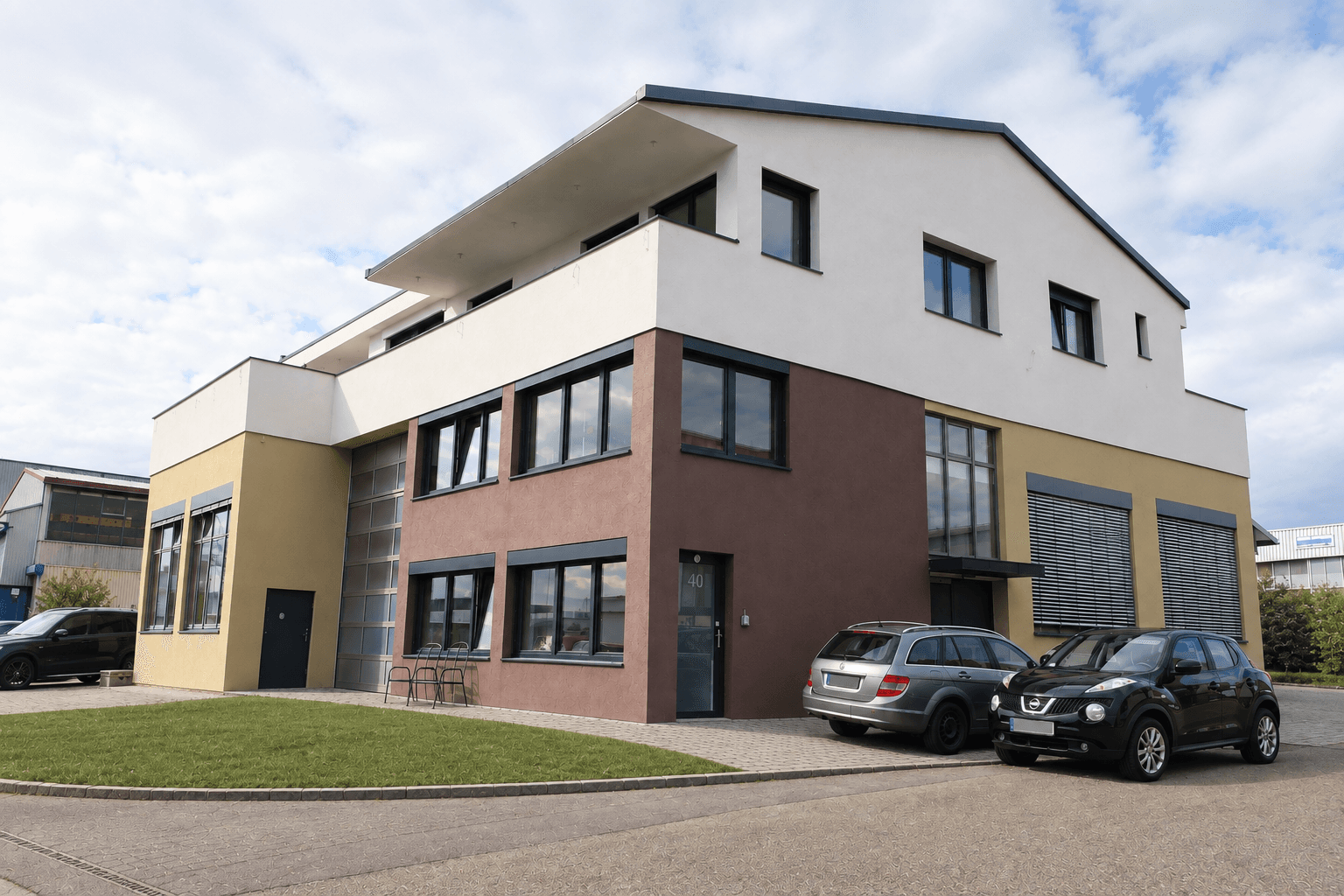 Prodej nebytového prostoru 631 m², Hattenhofen, Bádensko-Württembersko Prodej nebytového prostoru 631 m², Hattenhofen, Bádensko-Württembersko