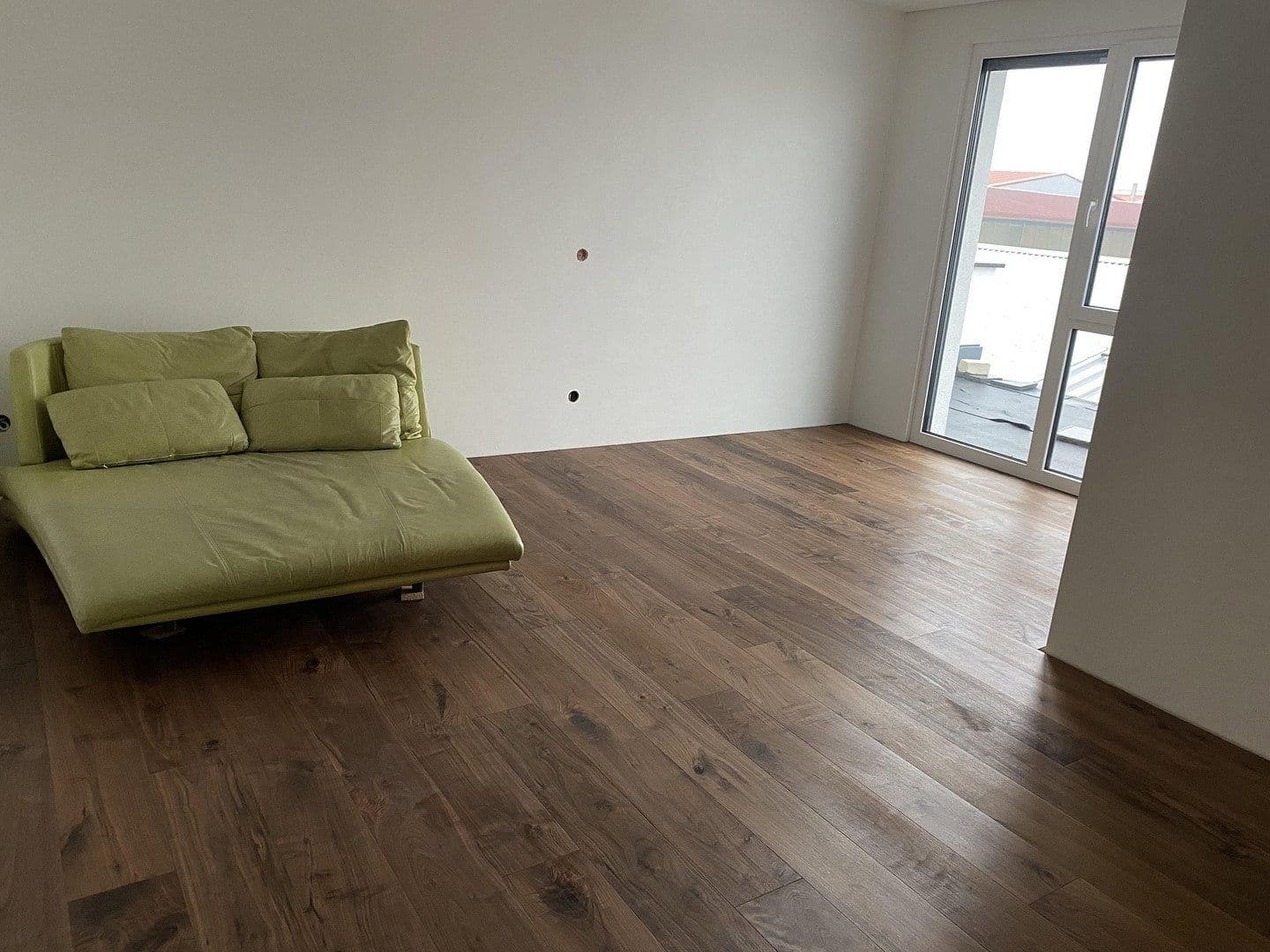 Prodej nebytového prostoru 631 m², Hattenhofen, Bádensko-Württembersko Prodej nebytového prostoru 631 m², Hattenhofen, Bádensko-Württembersko