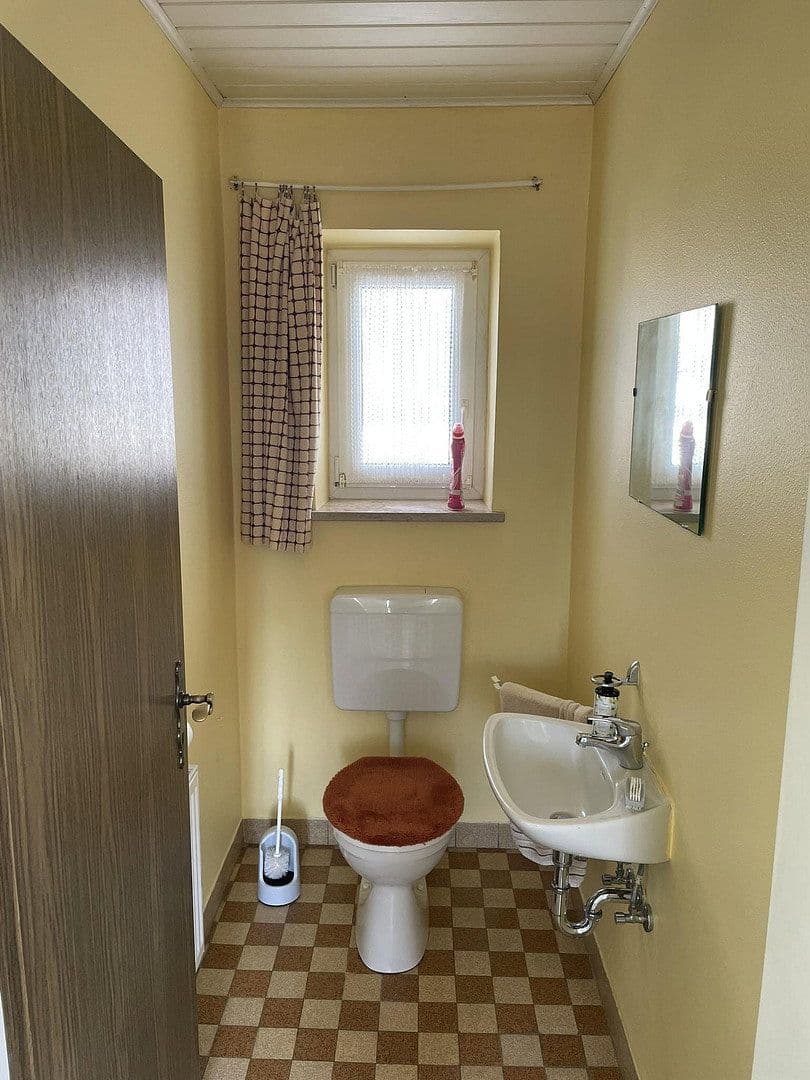 Prodej domu 128 m², pozemek 1.017 m², Kühbach, Bavorsko Prodej domu 128 m², pozemek 1.017 m², Kühbach, Bavorsko