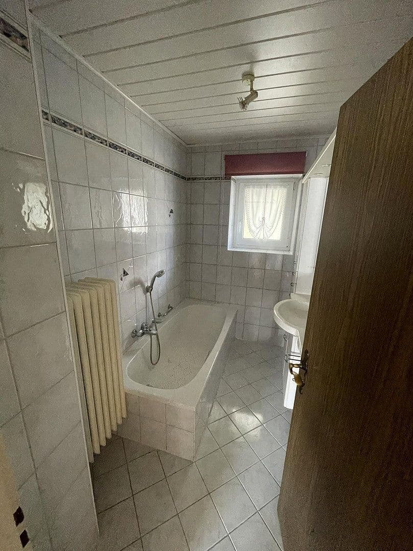Prodej domu 128 m², pozemek 1.017 m², Kühbach, Bavorsko Prodej domu 128 m², pozemek 1.017 m², Kühbach, Bavorsko