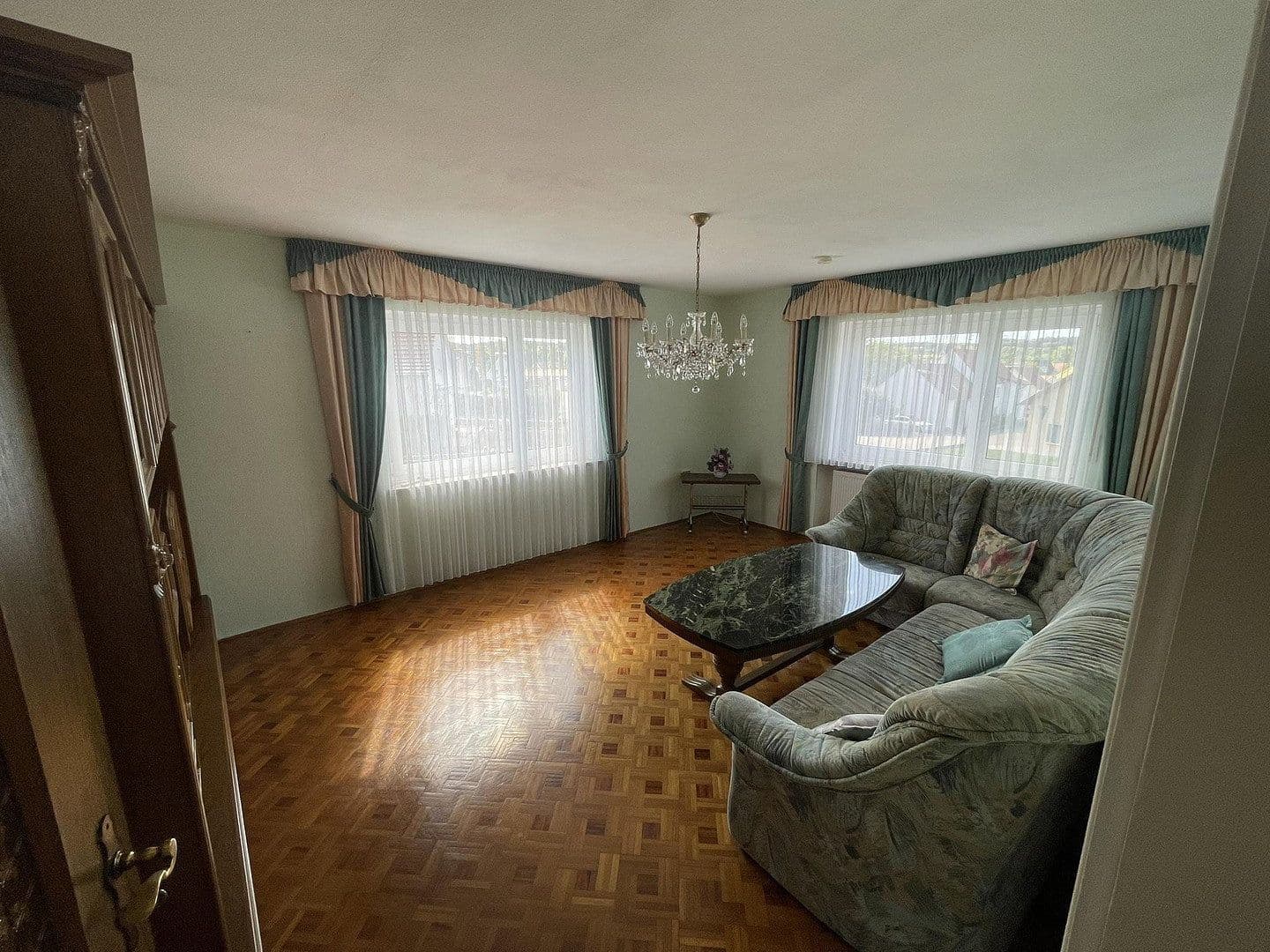Prodej domu 128 m², pozemek 1.017 m², Kühbach, Bavorsko Prodej domu 128 m², pozemek 1.017 m², Kühbach, Bavorsko