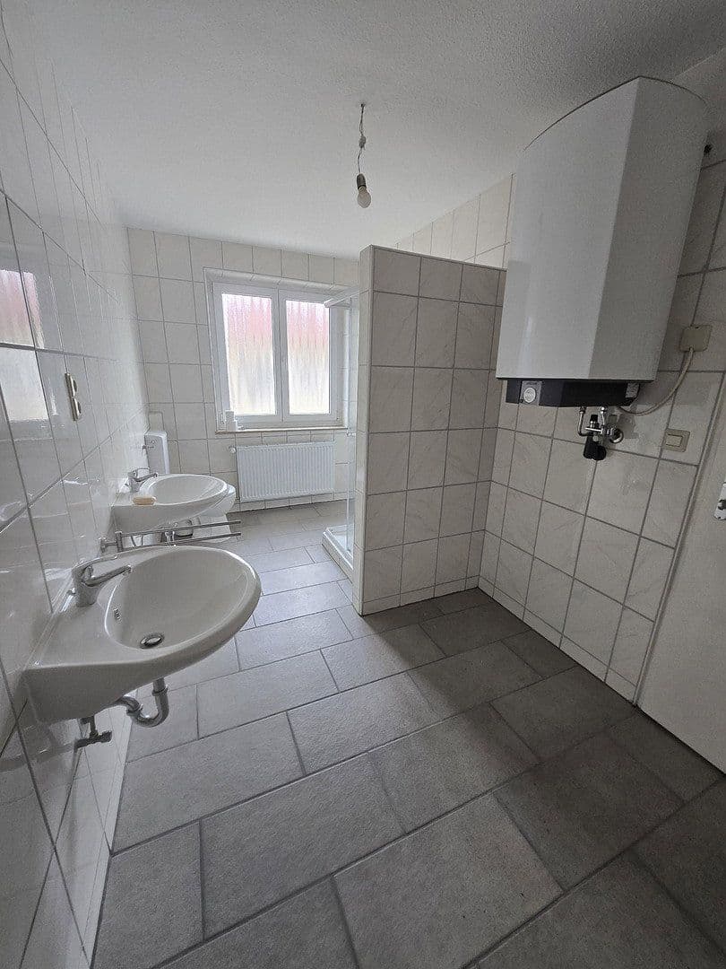 Pronájem bytu 3+1 88 m², Kohlmeisenweg 8, Albstadt, Bádensko-Württembersko Pronájem bytu 3+1 88 m², Kohlmeisenweg 8, Albstadt, Bádensko-Württembersko