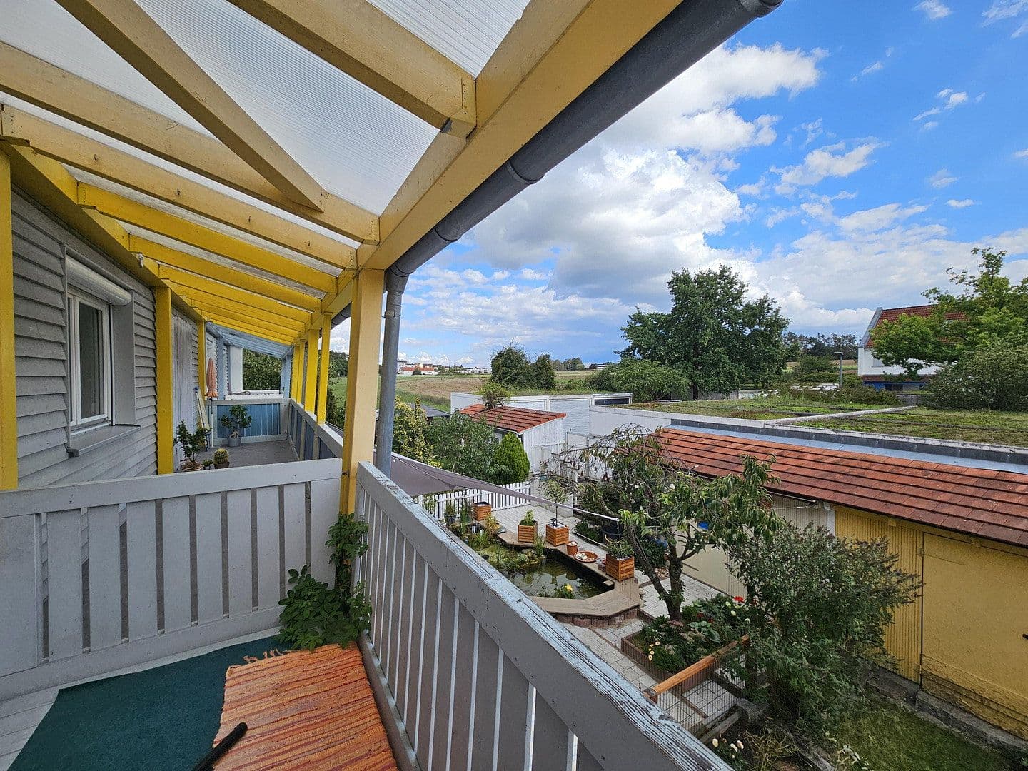 Prodej domu 103 m², pozemek 171 m², Etzelstraße 15, Roth, Bavorsko Prodej domu 103 m², pozemek 171 m², Etzelstraße 15, Roth, Bavorsko