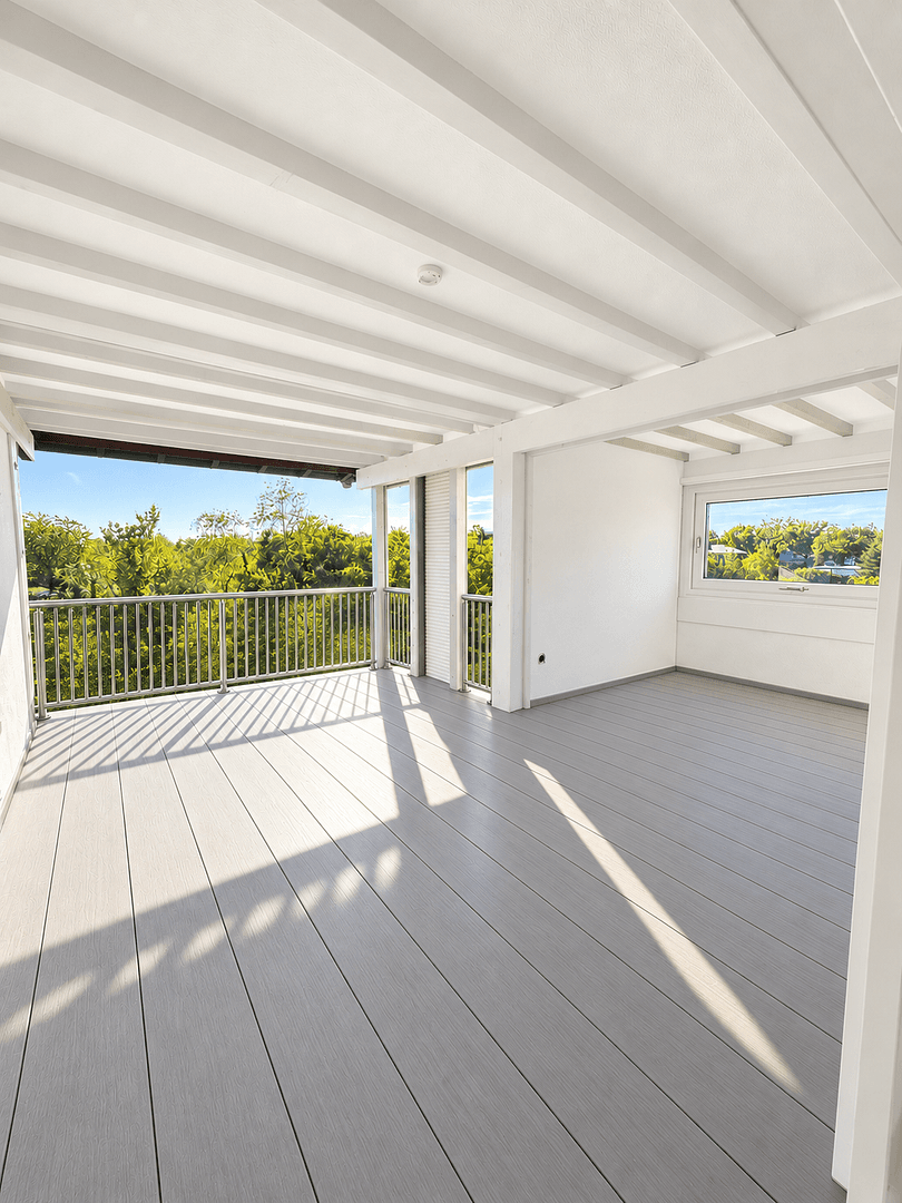 Pronájem bytu 4+1 118 m², Baden-Baden, Bádensko-Württembersko Pronájem bytu 4+1 118 m², Baden-Baden, Bádensko-Württembersko