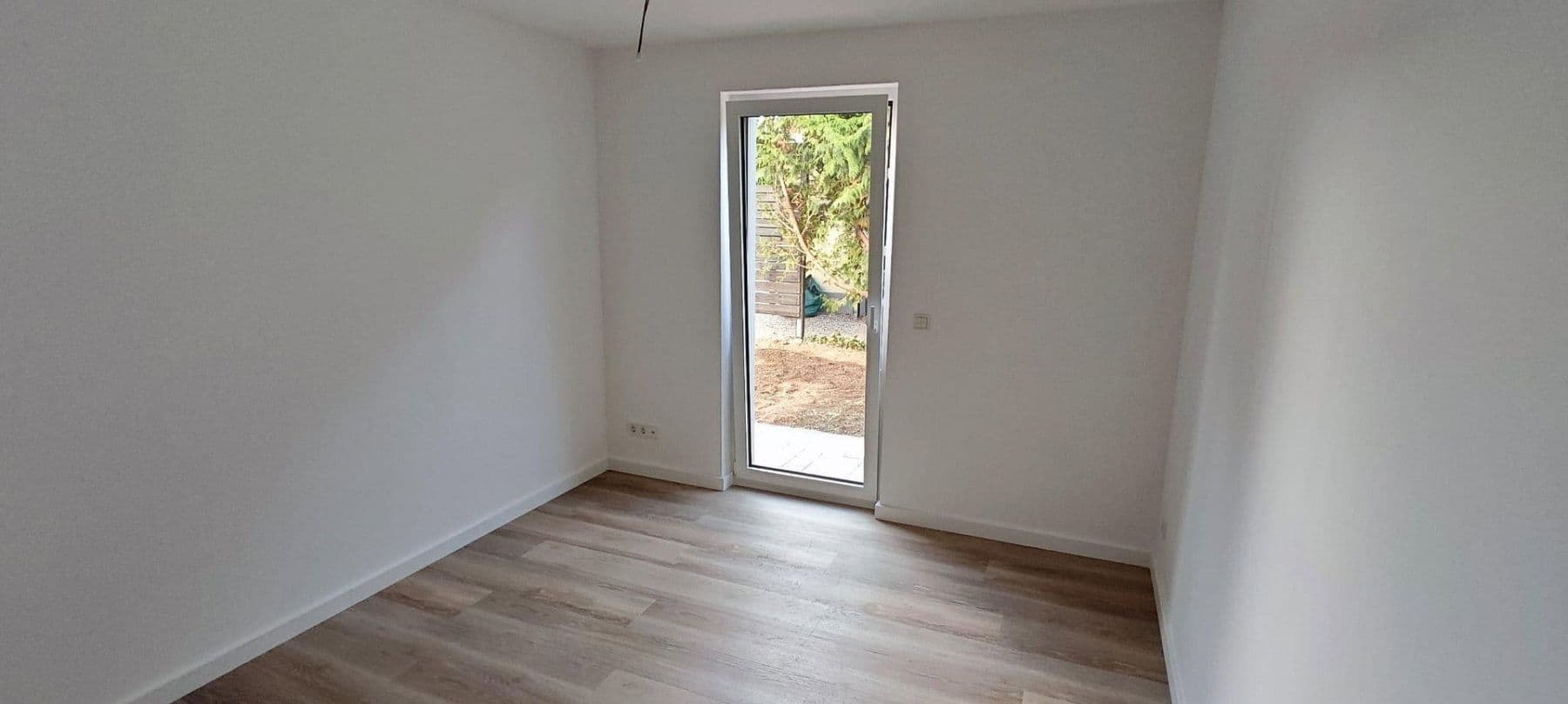 Pronájem domu 150 m², pozemek 957 m², Schweineanger 40, Magdeburg, Sasko-Anhaltsko Pronájem domu 150 m², pozemek 957 m², Schweineanger 40, Magdeburg, Sasko-Anhaltsko