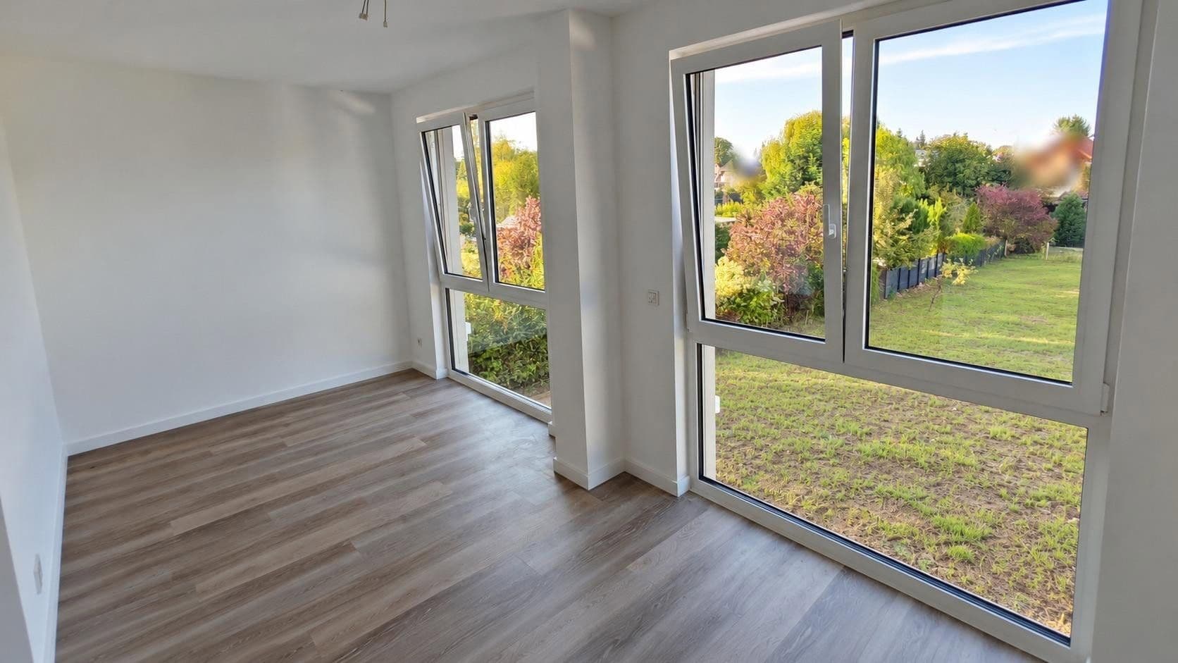 Pronájem domu 150 m², pozemek 957 m², Schweineanger 40, Magdeburg, Sasko-Anhaltsko Pronájem domu 150 m², pozemek 957 m², Schweineanger 40, Magdeburg, Sasko-Anhaltsko