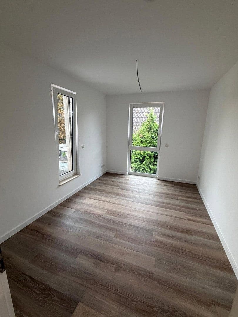 Pronájem domu 150 m², pozemek 957 m², Schweineanger 40, Magdeburg, Sasko-Anhaltsko Pronájem domu 150 m², pozemek 957 m², Schweineanger 40, Magdeburg, Sasko-Anhaltsko