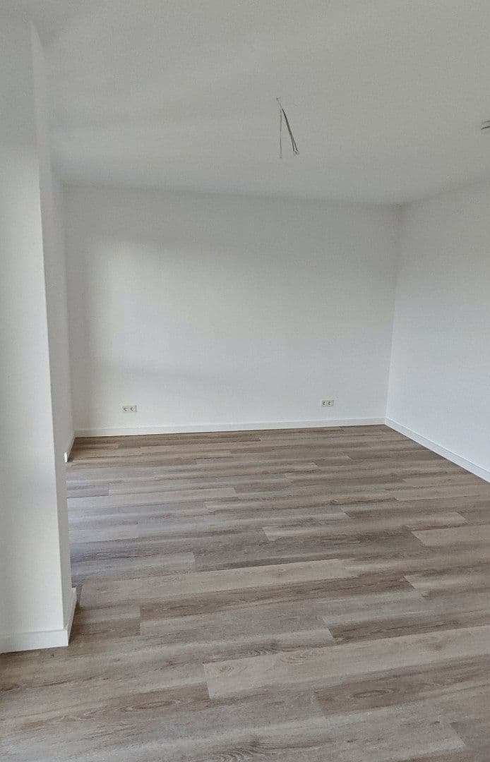 Pronájem domu 150 m², pozemek 957 m², Schweineanger 40, Magdeburg, Sasko-Anhaltsko Pronájem domu 150 m², pozemek 957 m², Schweineanger 40, Magdeburg, Sasko-Anhaltsko