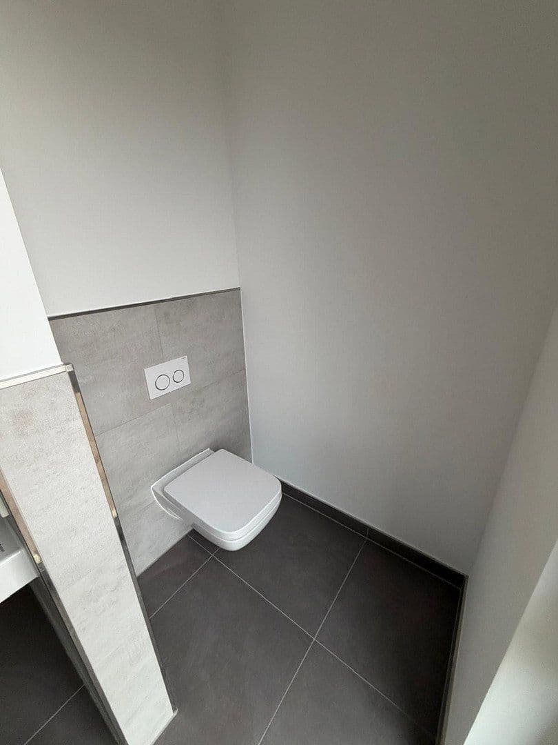 Pronájem domu 150 m², pozemek 957 m², Schweineanger 40, Magdeburg, Sasko-Anhaltsko Pronájem domu 150 m², pozemek 957 m², Schweineanger 40, Magdeburg, Sasko-Anhaltsko