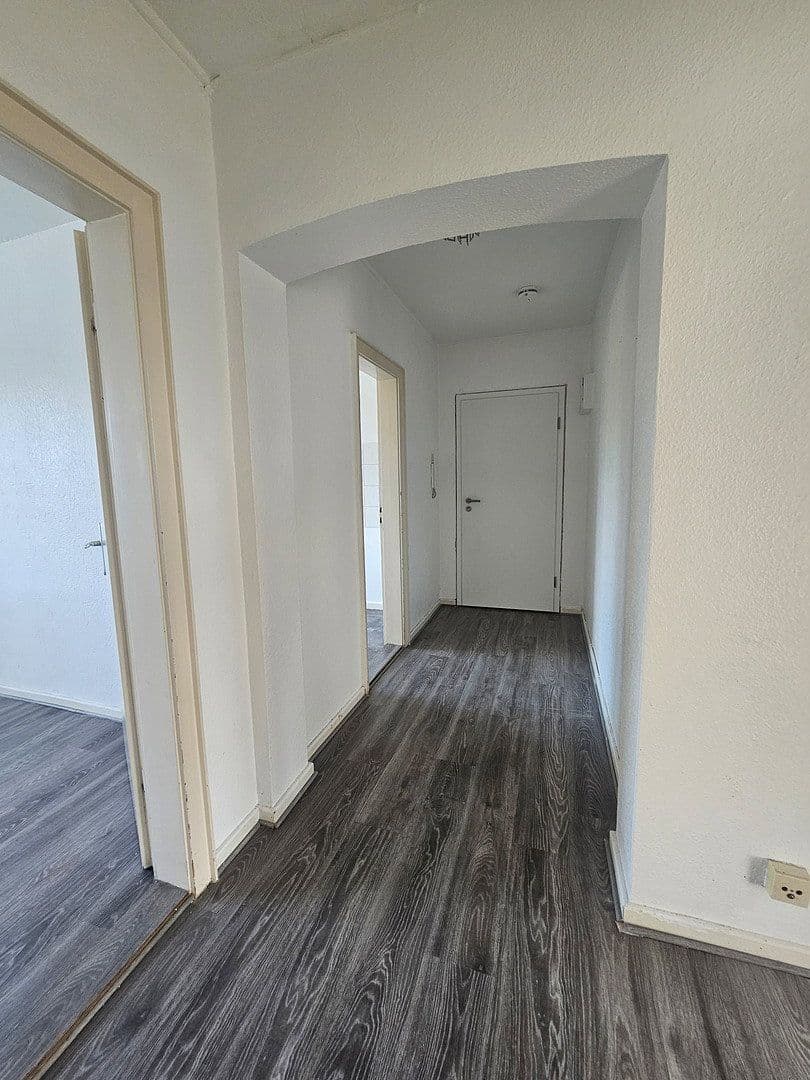 Pronájem bytu 2+1 50 m², Bismarckstraße 150, Wilhelmshaven, Dolní Sasko Pronájem bytu 2+1 50 m², Bismarckstraße 150, Wilhelmshaven, Dolní Sasko