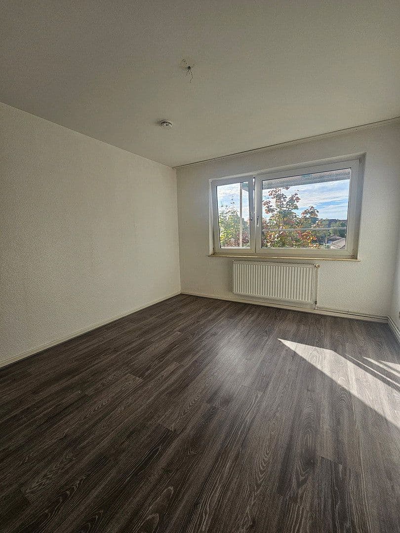 Pronájem bytu 2+1 50 m², Bismarckstraße 150, Wilhelmshaven, Dolní Sasko Pronájem bytu 2+1 50 m², Bismarckstraße 150, Wilhelmshaven, Dolní Sasko