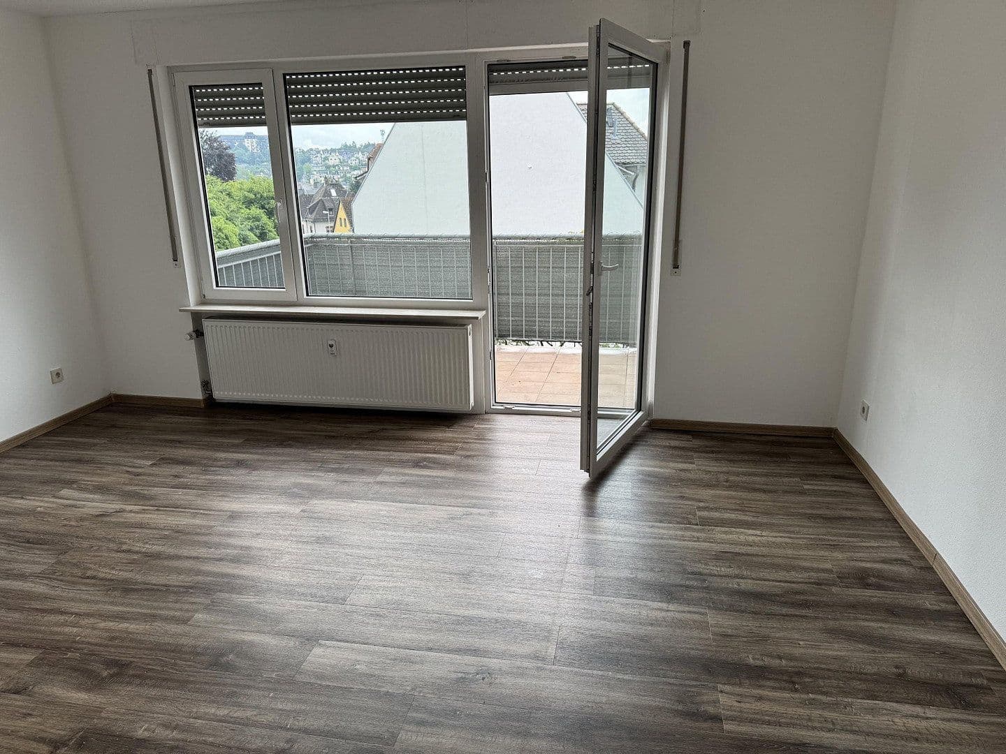 Prodej bytu 4+1 110 m², Königstein im Taunus, Hessen Prodej bytu 4+1 110 m², Königstein im Taunus, Hessen