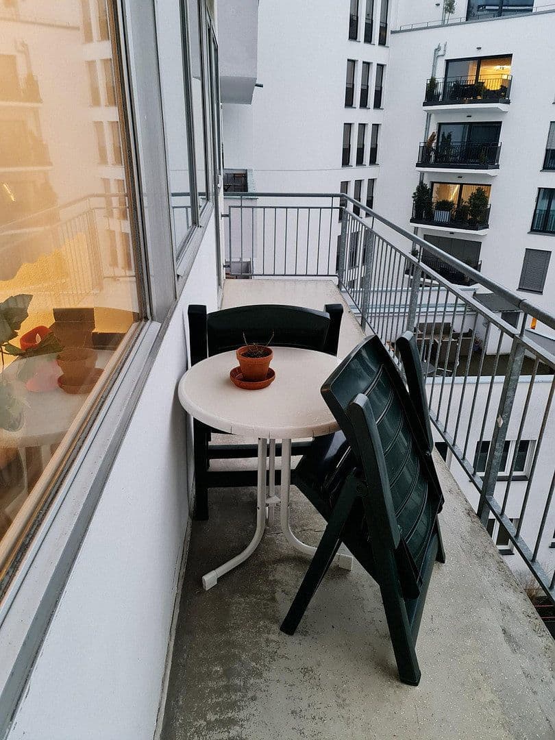 Pronájem bytu 16 m², Düsseldorf, Severní Porýní-Vestfálsko Pronájem bytu 16 m², Düsseldorf, Severní Porýní-Vestfálsko