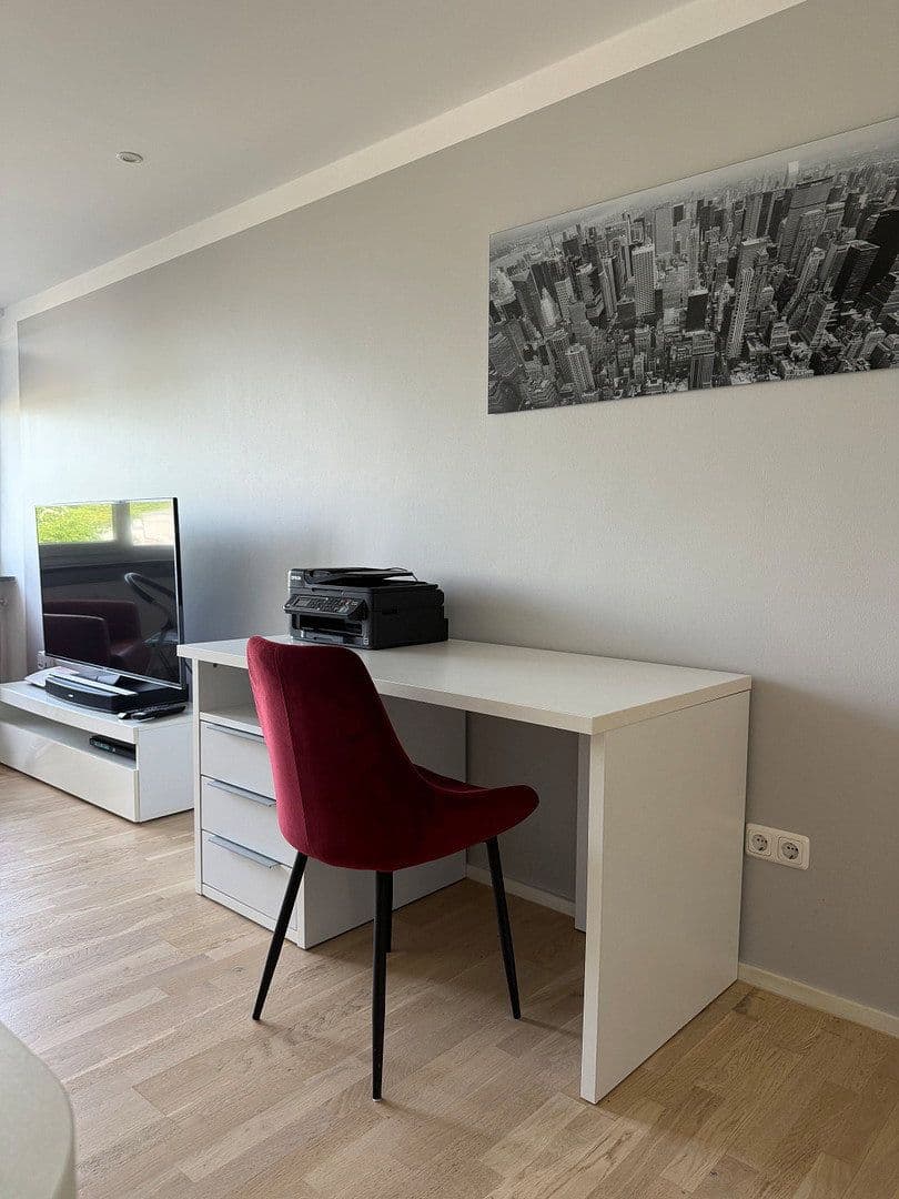 Pronájem bytu 1+1 32 m², Düsseldorfer Str. 7, München, Bavorsko Pronájem bytu 1+1 32 m², Düsseldorfer Str. 7, München, Bavorsko