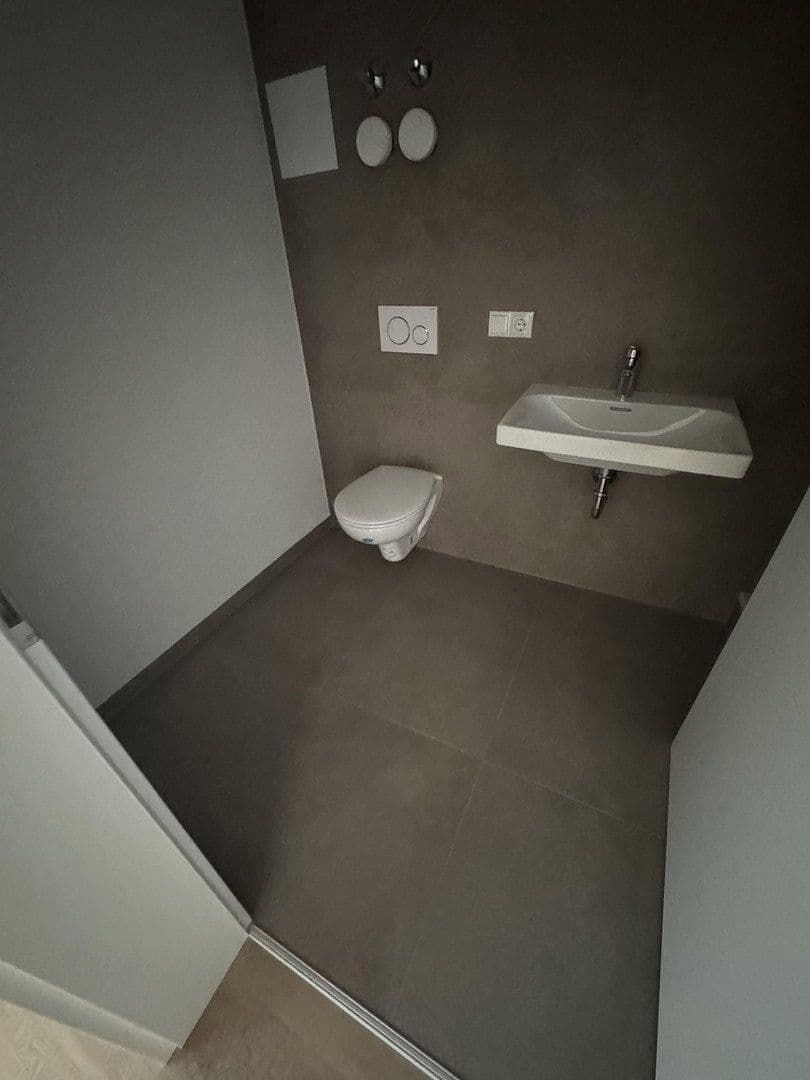 Pronájem bytu 5+1 126 m², Taufkirchen, Bavorsko Pronájem bytu 5+1 126 m², Taufkirchen, Bavorsko