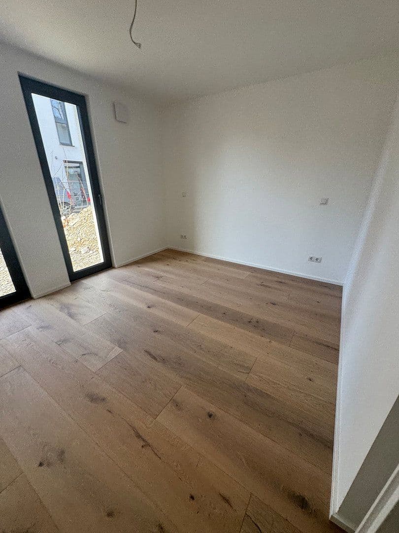 Pronájem bytu 5+1 126 m², Taufkirchen, Bavorsko Pronájem bytu 5+1 126 m², Taufkirchen, Bavorsko