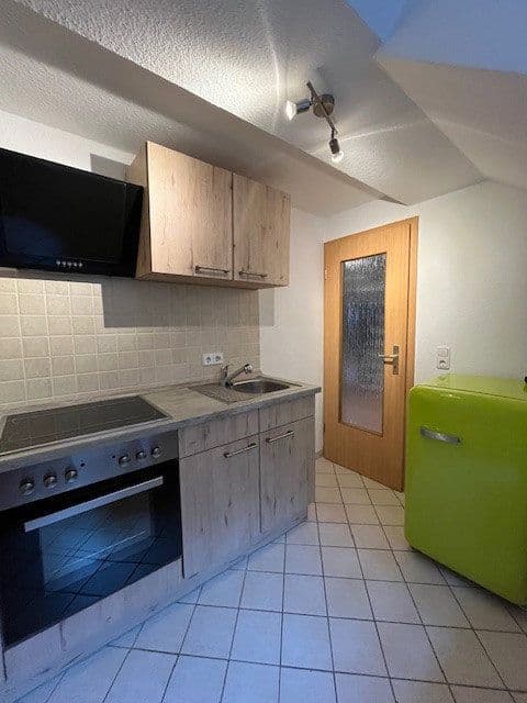 Pronájem bytu 2+1 53 m², Birkenstr. 1, Reichenbach, Sasko Pronájem bytu 2+1 53 m², Birkenstr. 1, Reichenbach, Sasko
