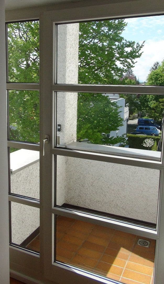 Pronájem bytu 2+1 63 m², Hauptstraße 31a, Unterhaching, Bavorsko Pronájem bytu 2+1 63 m², Hauptstraße 31a, Unterhaching, Bavorsko