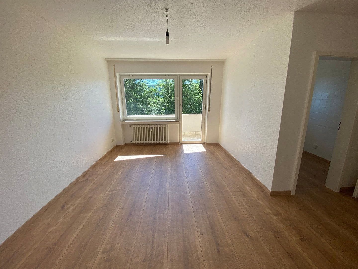 Prodej bytu 2+1 53 m², Frankfurterstr. 41, Bad Nauheim, Hessen Prodej bytu 2+1 53 m², Frankfurterstr. 41, Bad Nauheim, Hessen