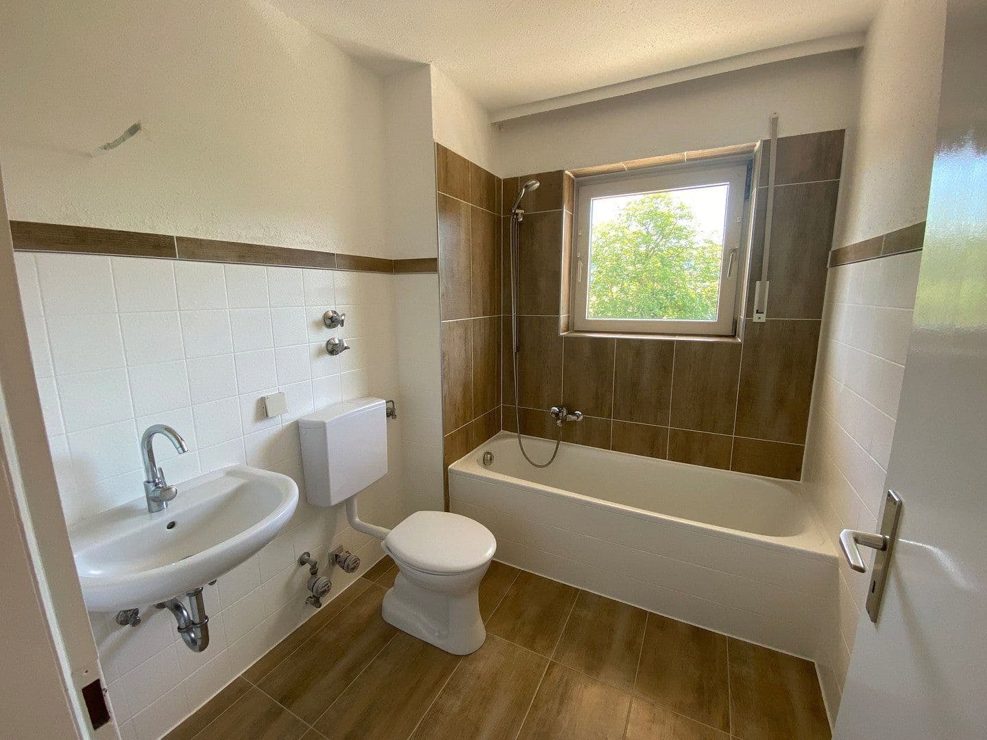 Prodej bytu 2+1 53 m², Frankfurterstr. 41, Bad Nauheim, Hessen Prodej bytu 2+1 53 m², Frankfurterstr. 41, Bad Nauheim, Hessen
